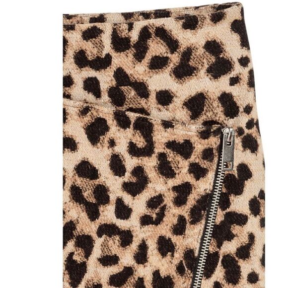 H&M Skirt womens Sz 2 Mini textured leopard print Faux Wrap Zipper Asymmetrical - Picture 3 of 11